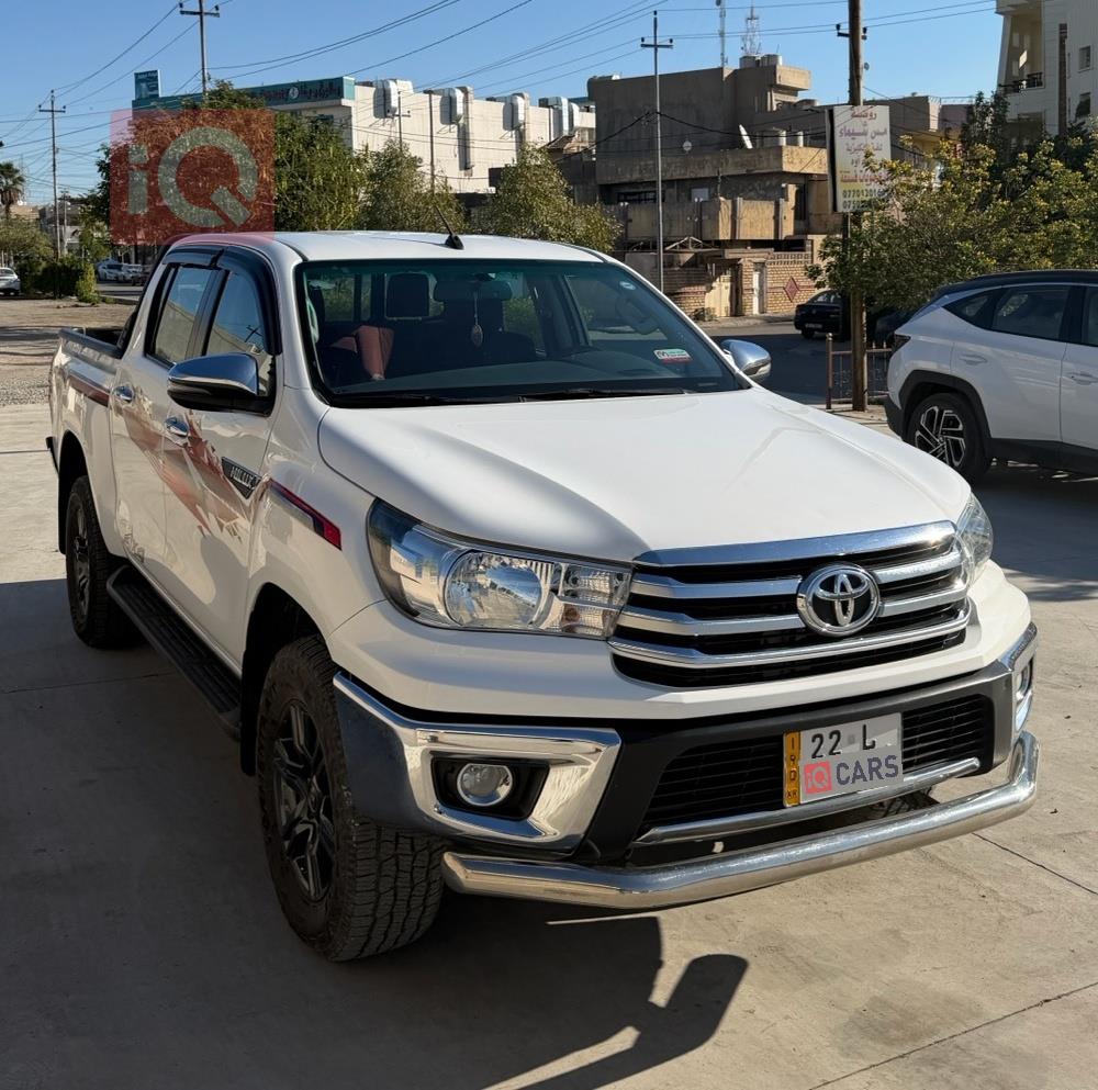 تويوتا هايلوكس